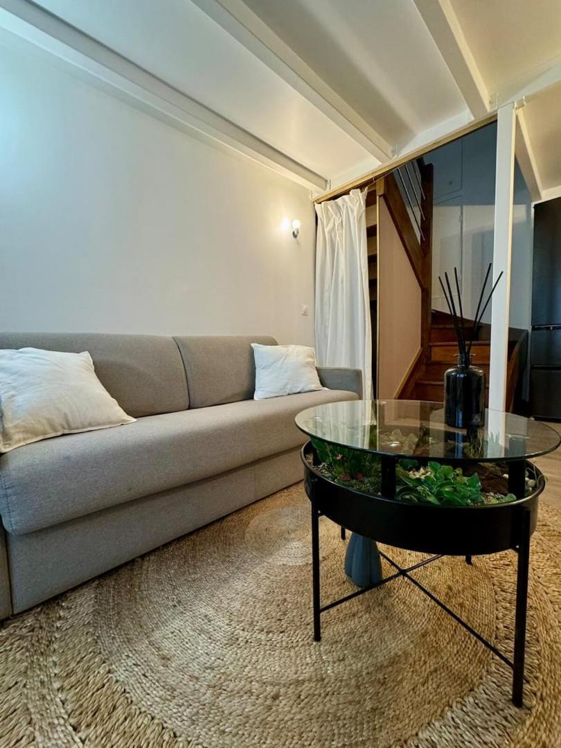 Apartment Duplex In Heart Of *